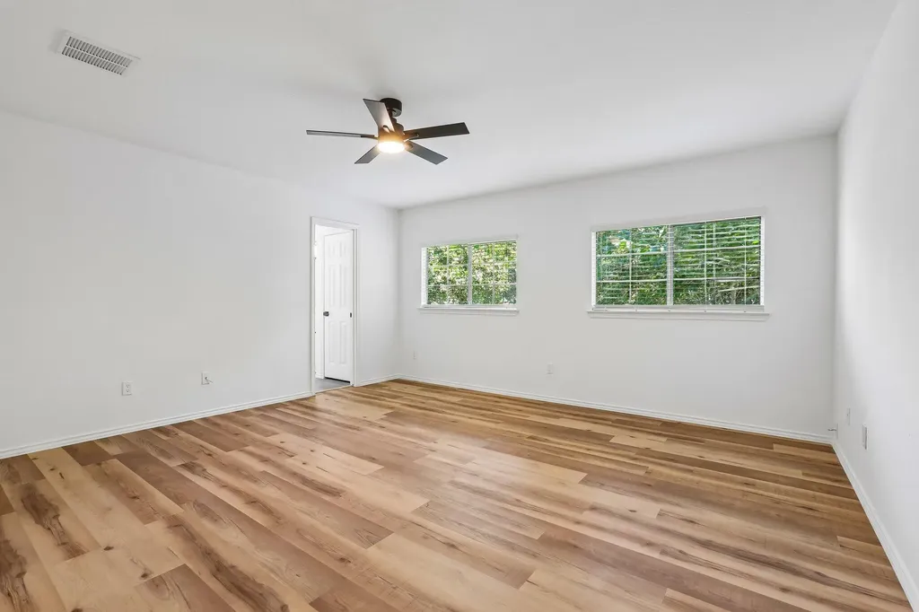 4504 Lyra Circle Austin TX 78744