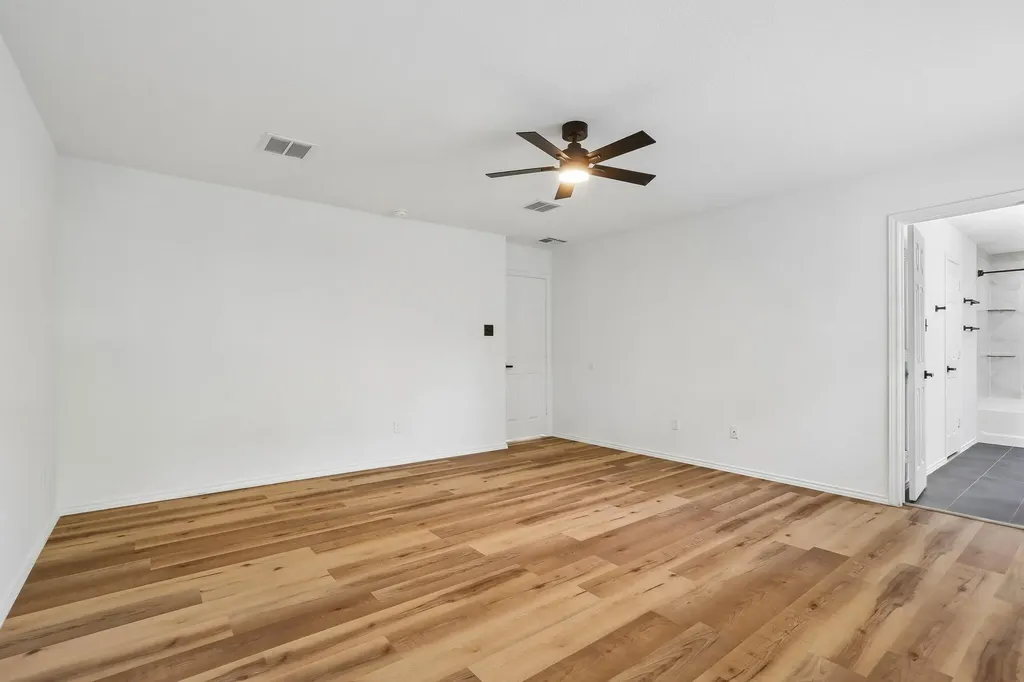 4504 Lyra Circle Austin TX 78744