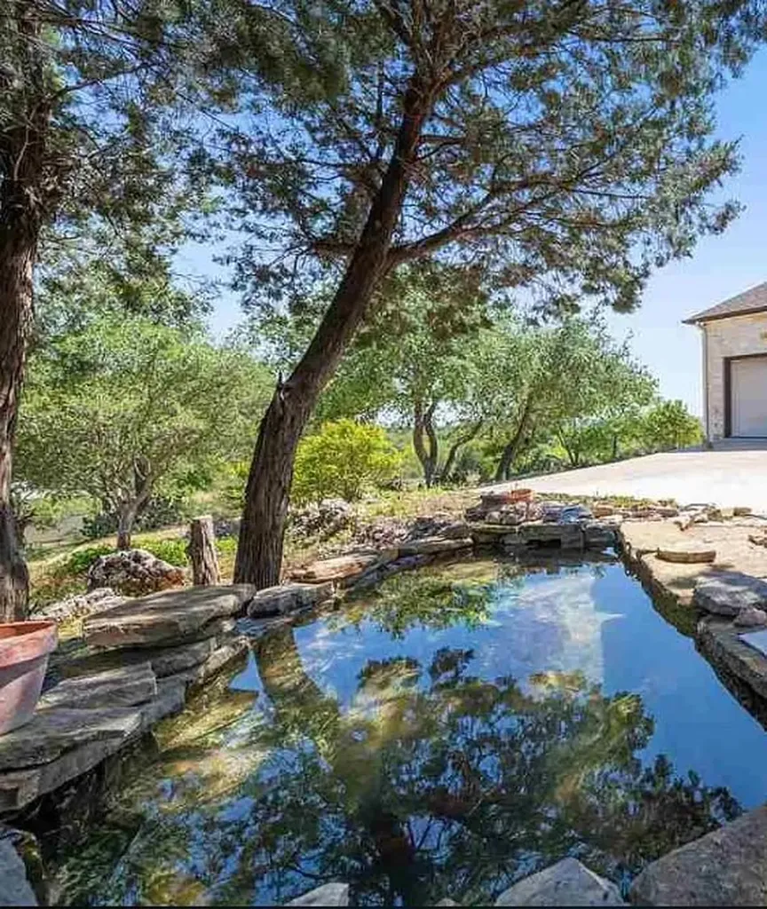 330 Juniper Trail Kingsland TX 78639