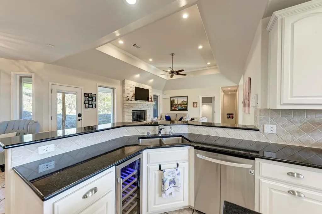 330 Juniper Trail Kingsland TX 78639