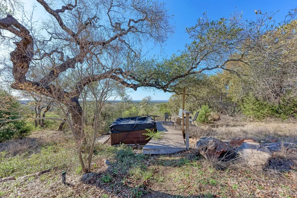 330 Juniper Trail Kingsland TX 78639