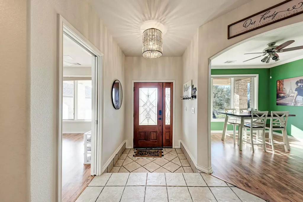 330 Juniper Trail Kingsland TX 78639