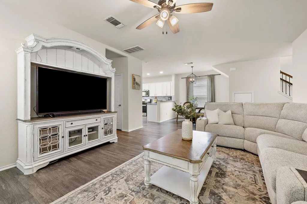 241 La Dera Drive Liberty Hill TX 78642