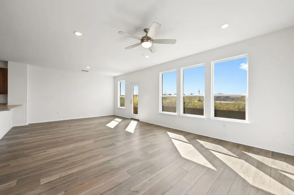 13333 Kincane Drive Del Valle TX 78617