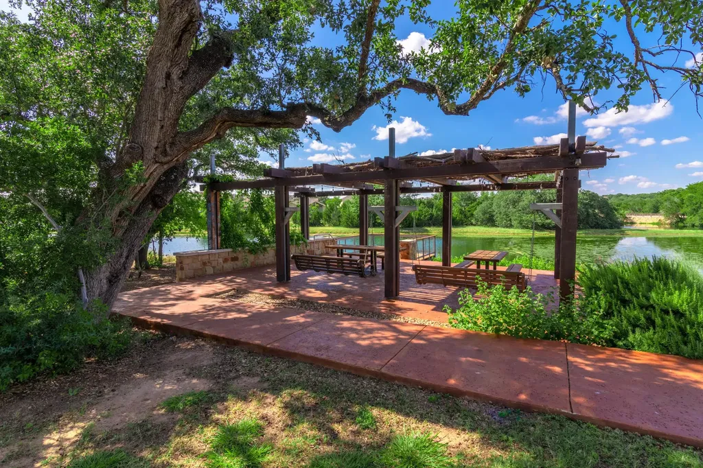 132 Vino Rossi Road Georgetown TX 78628