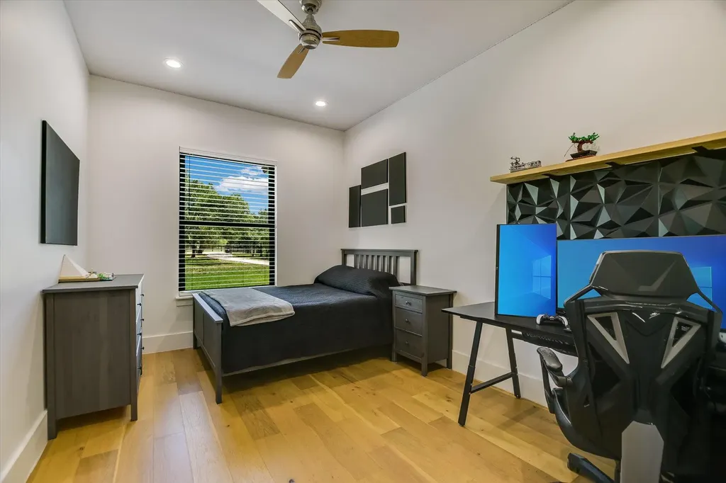 400 Creekside Drive Buda TX 78610