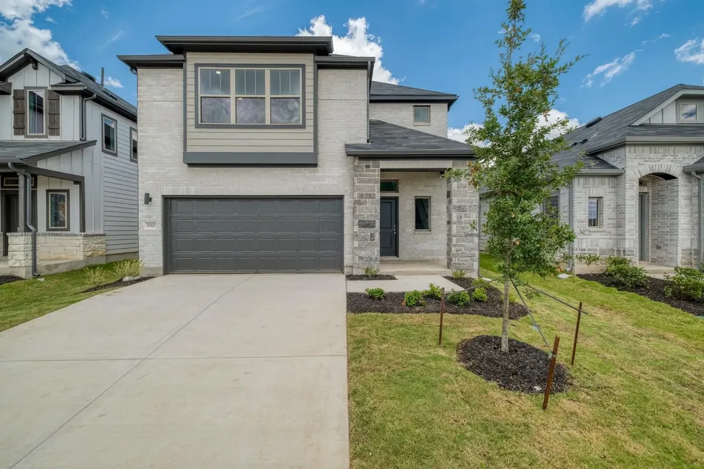 190 Hornet Street Elgin TX 78621