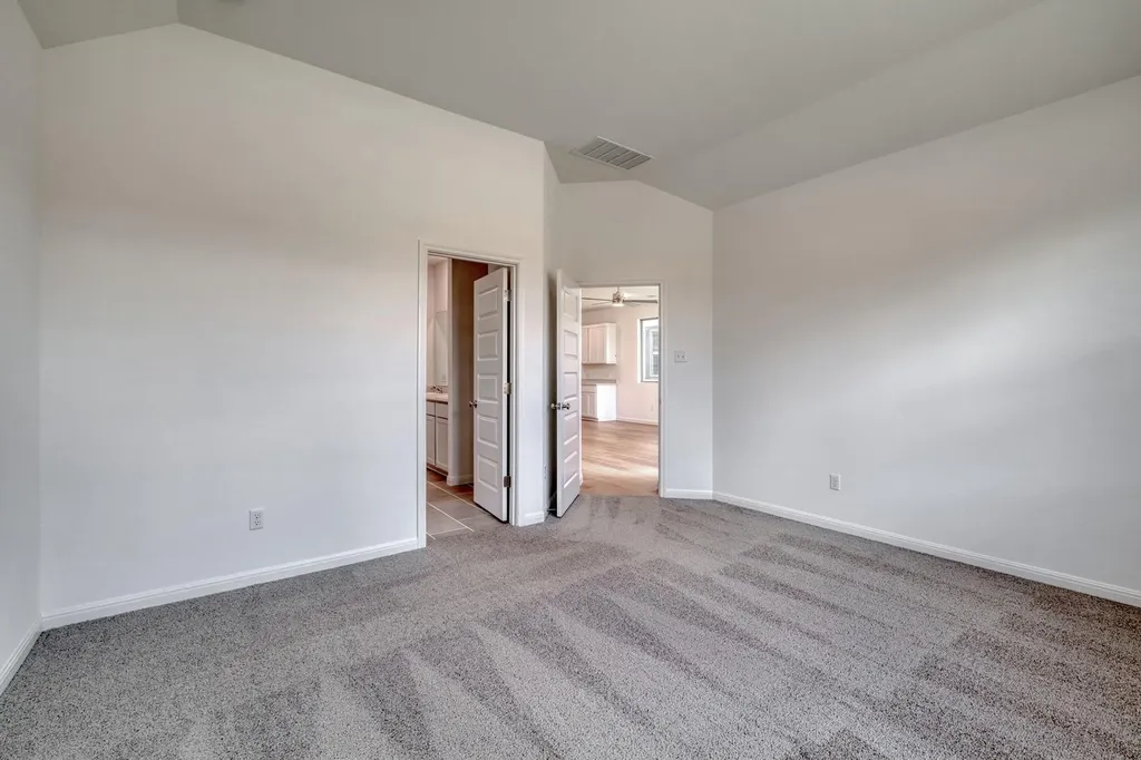 190 Hornet Street Elgin TX 78621