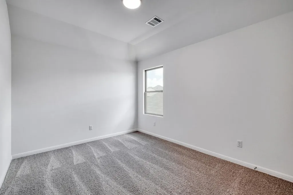 190 Hornet Street Elgin TX 78621