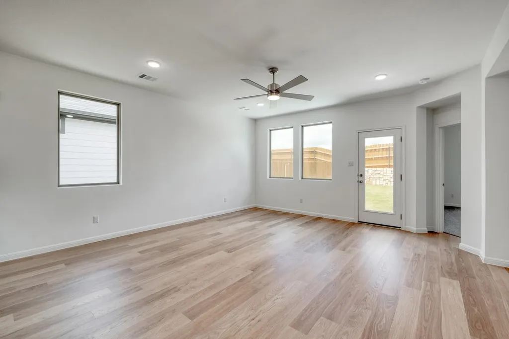 190 Hornet Street Elgin TX 78621
