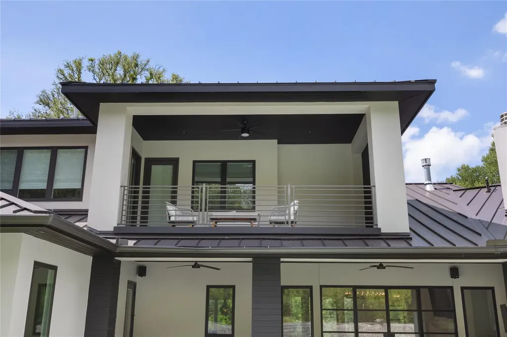5103 Rollingwood Drive Rollingwood TX 78746