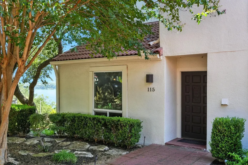 2918 Ranch Road 620 N Austin TX 78734