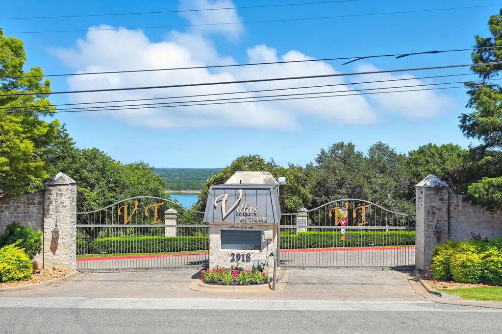 2918 Ranch Road 620 N Austin TX 78734