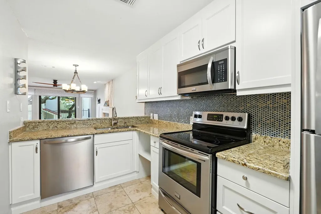2918 Ranch Road 620 N Austin TX 78734
