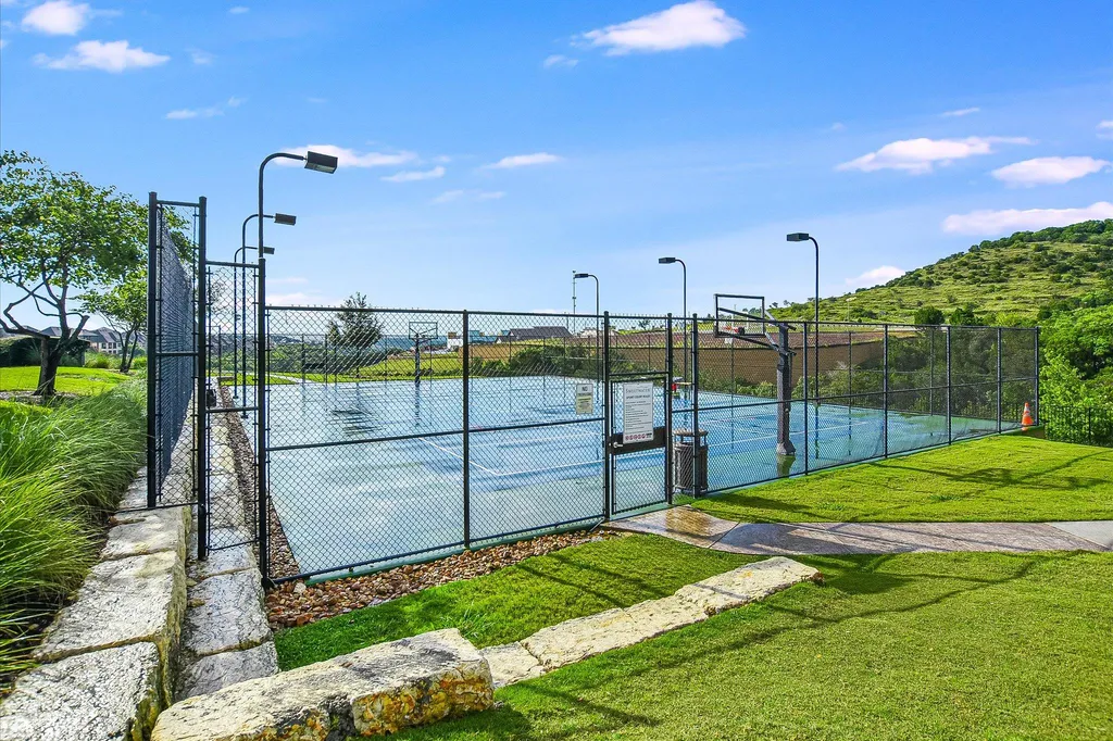 6314 Leftwich Cove Austin TX 78738