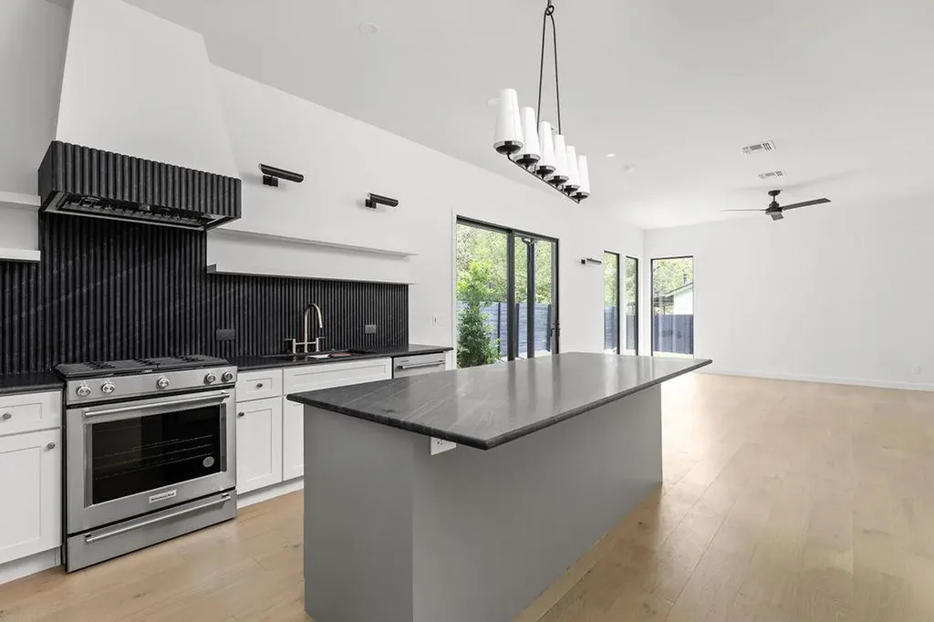 501 E 50th Street Austin TX 78751