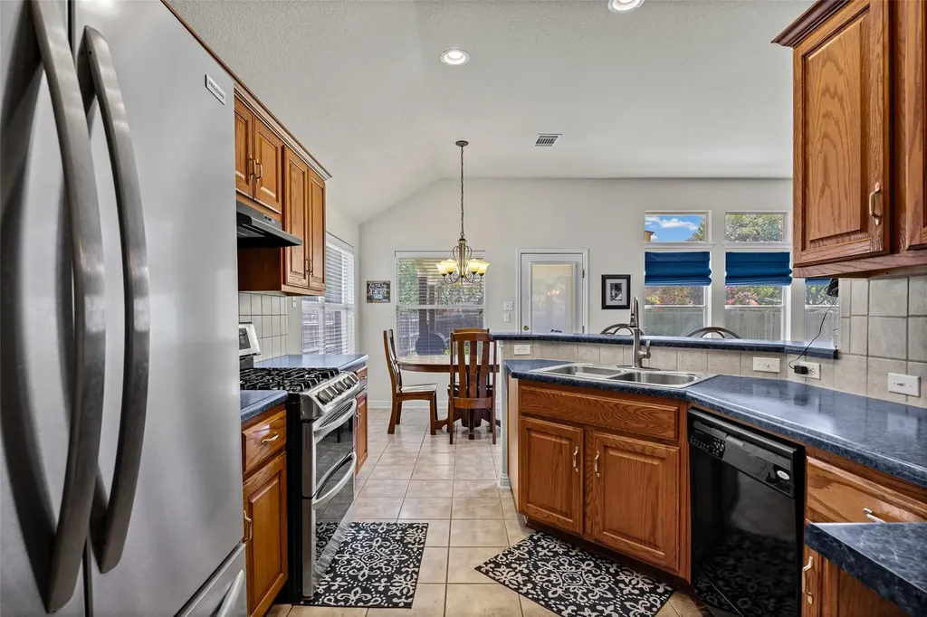 10125 Anahuac Trail Austin TX 78747
