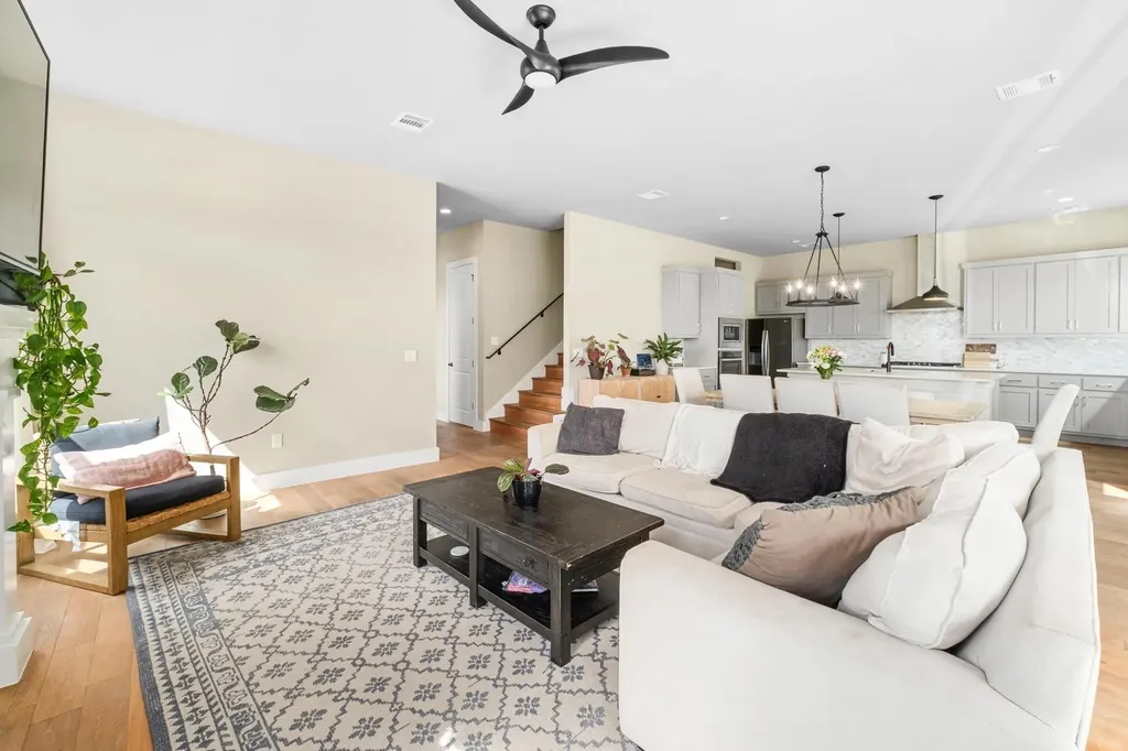 11110 Zimmerman Lane Austin TX 78726