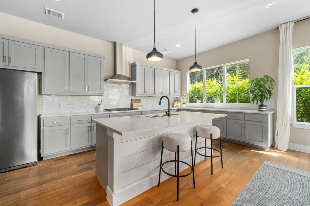 11110 Zimmerman Lane Austin TX 78726