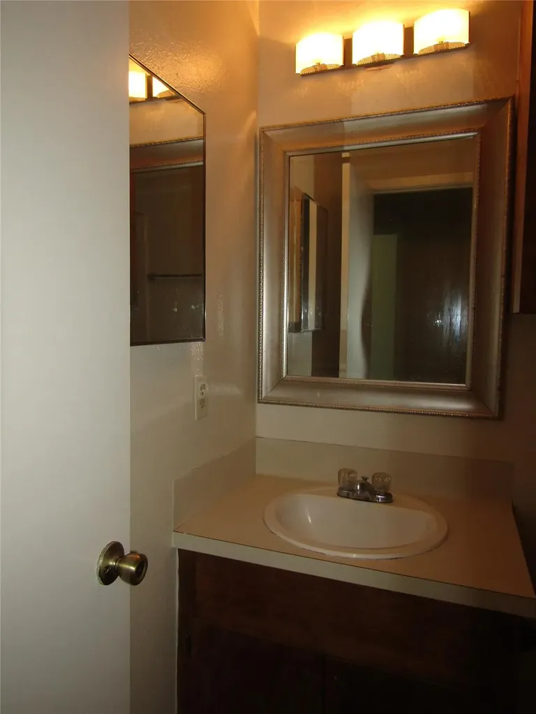 808 Ramble Lane Austin TX 78745