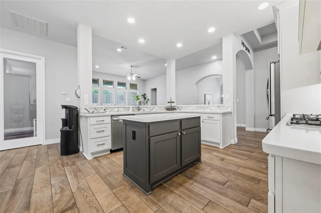 140 Catani Loop Georgetown TX 78628