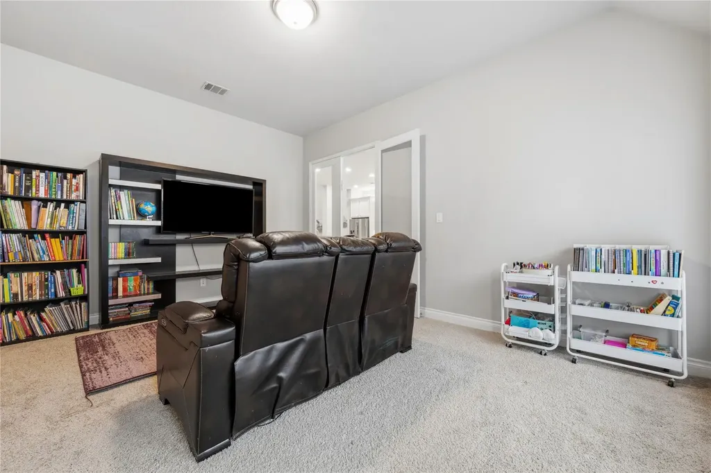 140 Catani Loop Georgetown TX 78628