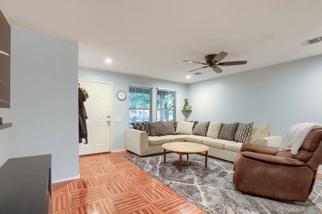 11401 Briarcreek Loop Manor TX 78653