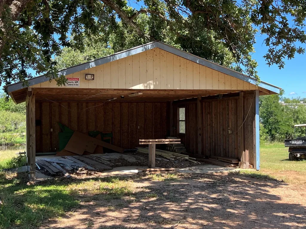 1715 Buckwheat Drive Tow TX 78672
