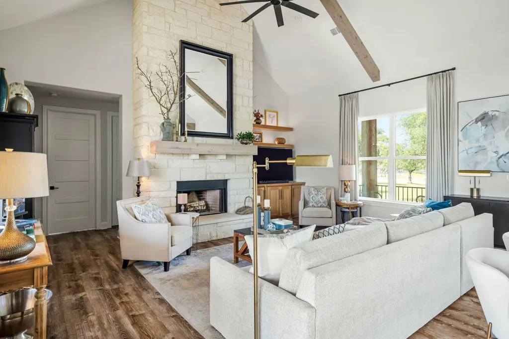 2009 Axis Circle Fredericksburg TX 78624