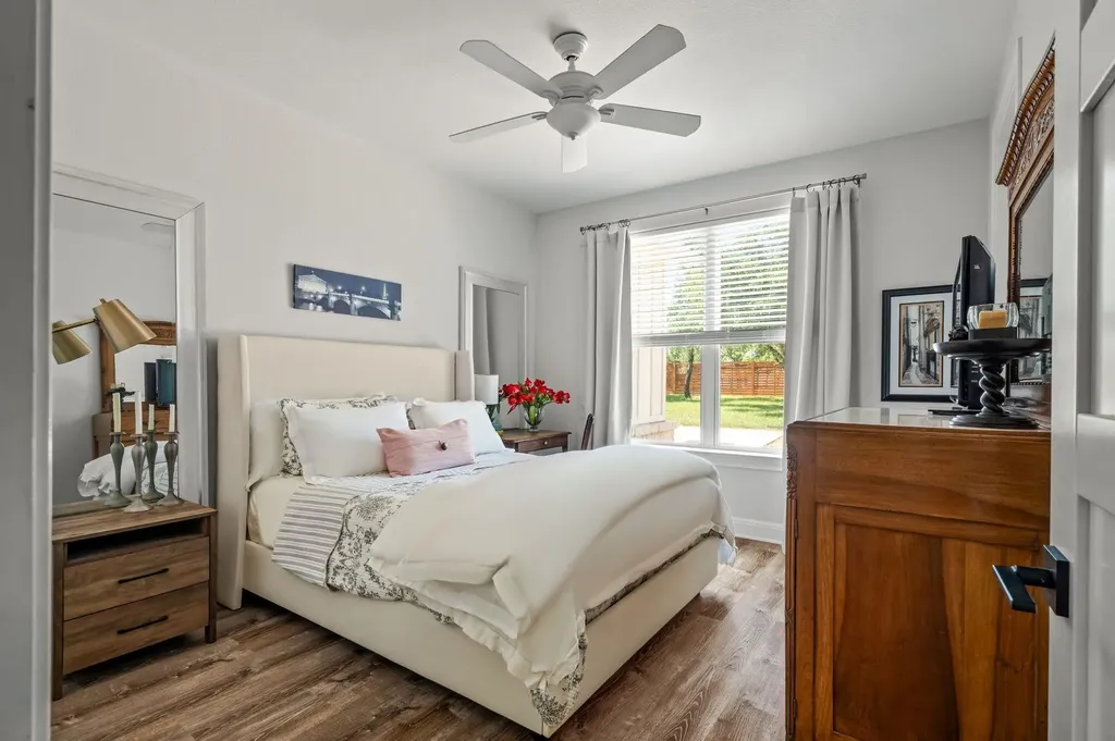 2009 Axis Circle Fredericksburg TX 78624