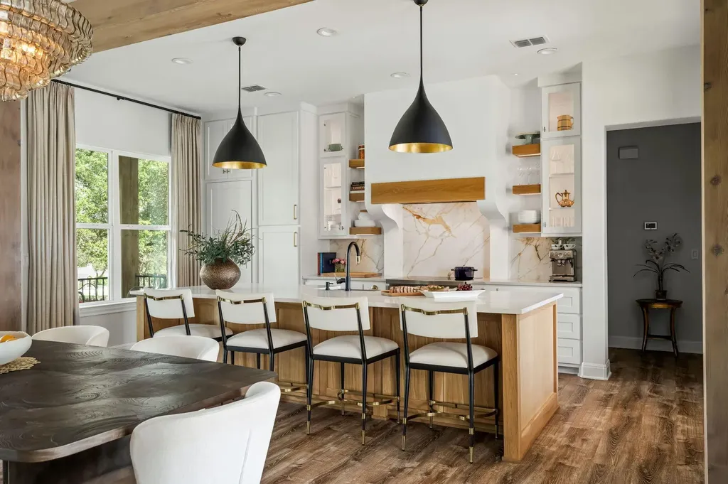 2009 Axis Circle Fredericksburg TX 78624