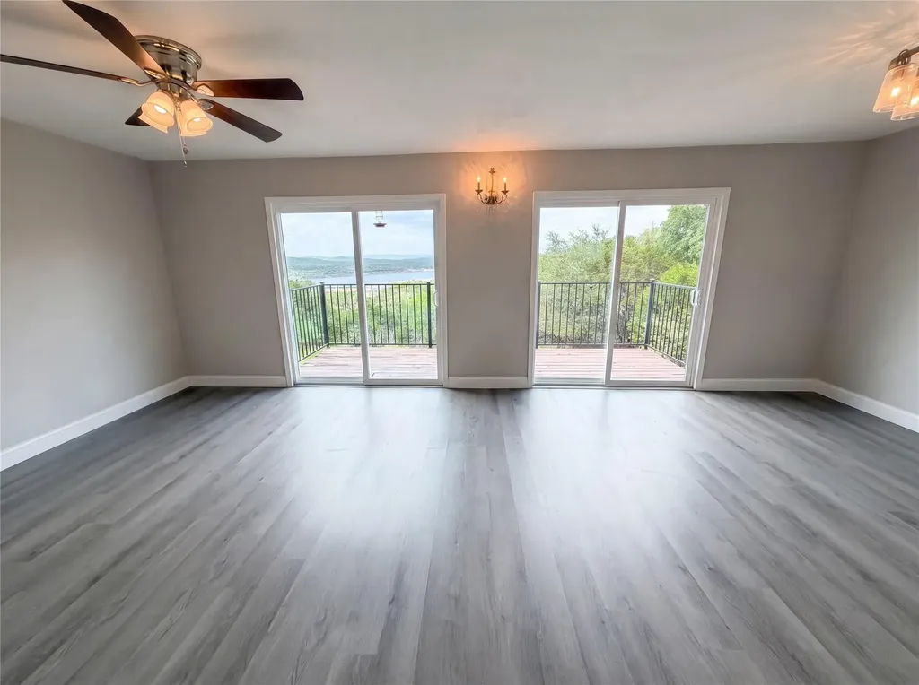 3216 Poe Cove Lago Vista TX 78645