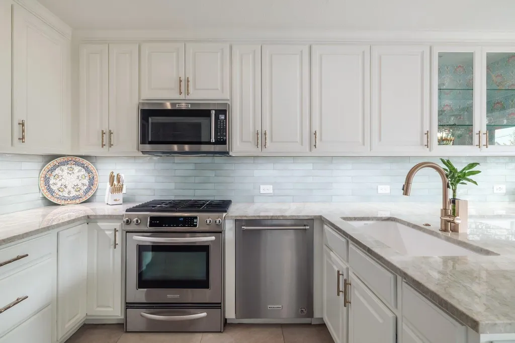 3105 Pleasant Run Place Austin TX 78703