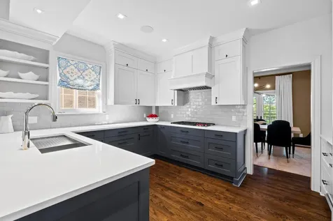 2702 Hillview Green Lane Austin TX 78703