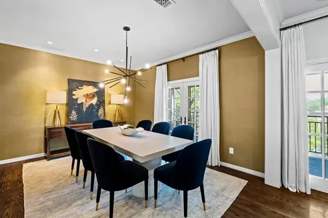 2702 Hillview Green Lane Austin TX 78703
