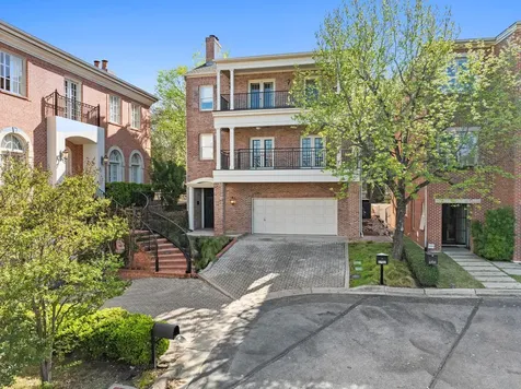 2702 Hillview Green Lane Austin TX 78703