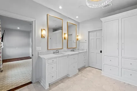 2702 Hillview Green Lane Austin TX 78703