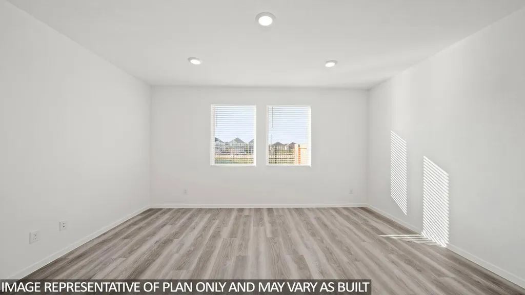208 Flying Tiger Trail Jarrell TX 76537