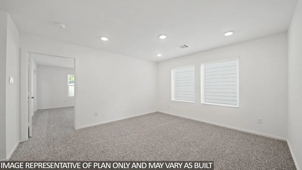208 Flying Tiger Trail Jarrell TX 76537