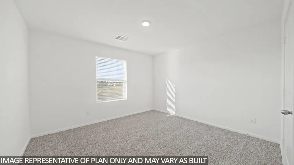 208 Flying Tiger Trail Jarrell TX 76537