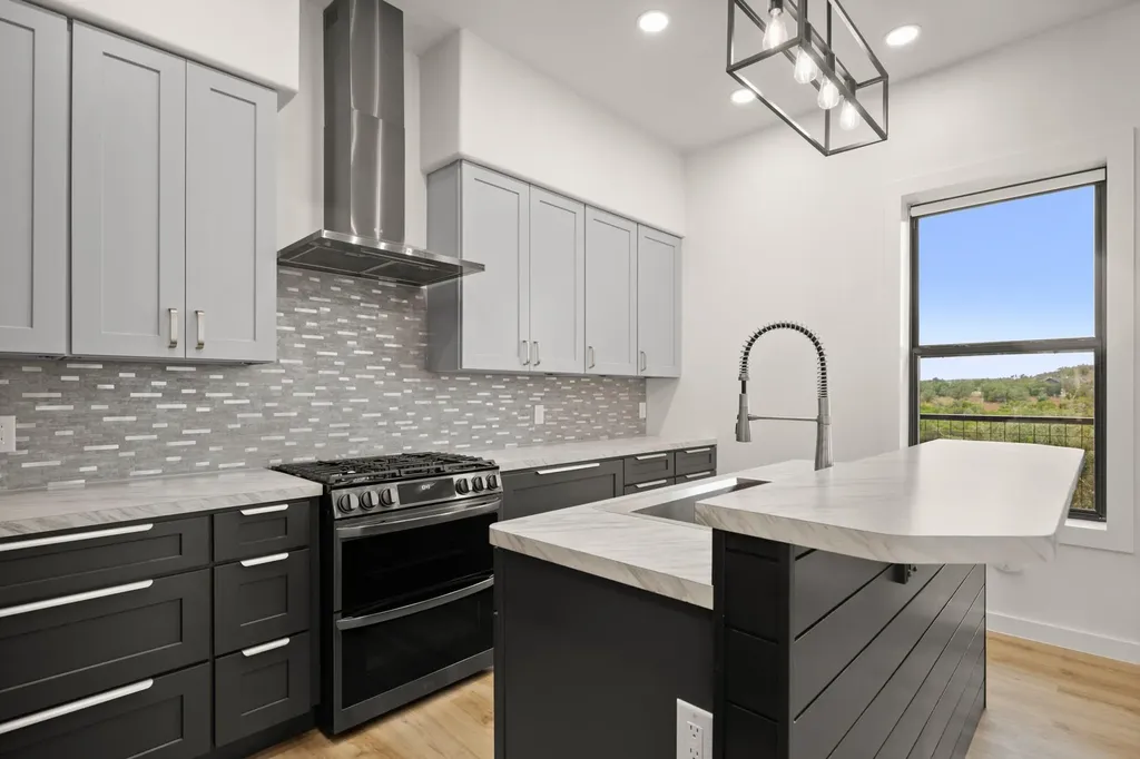 430 Cedar Mountain Drive Marble Falls TX 78654