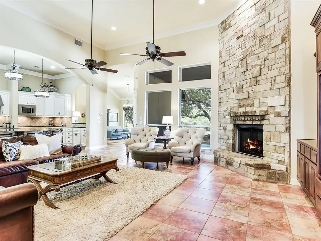 3307 Crystal Falls Parkway Leander TX 78641