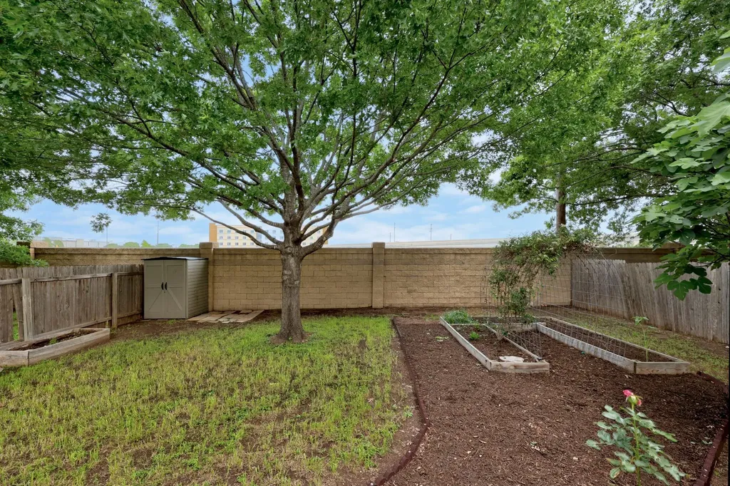 2418 Socorro Bend Leander TX 78641
