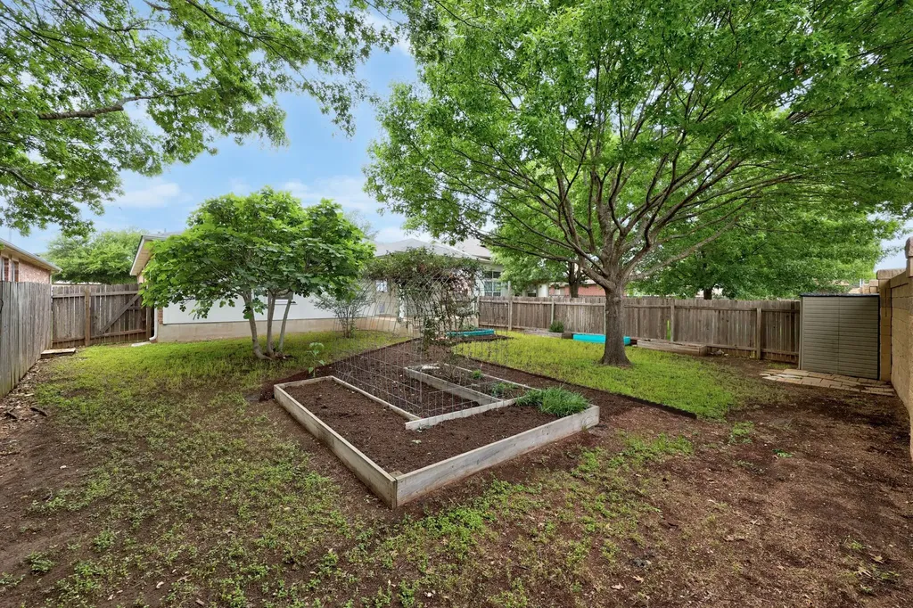 2418 Socorro Bend Leander TX 78641