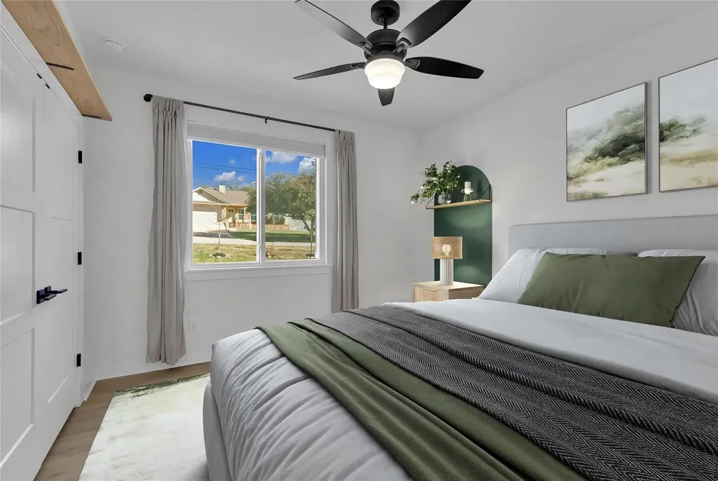 516 Ronay Drive S Spicewood TX 78669