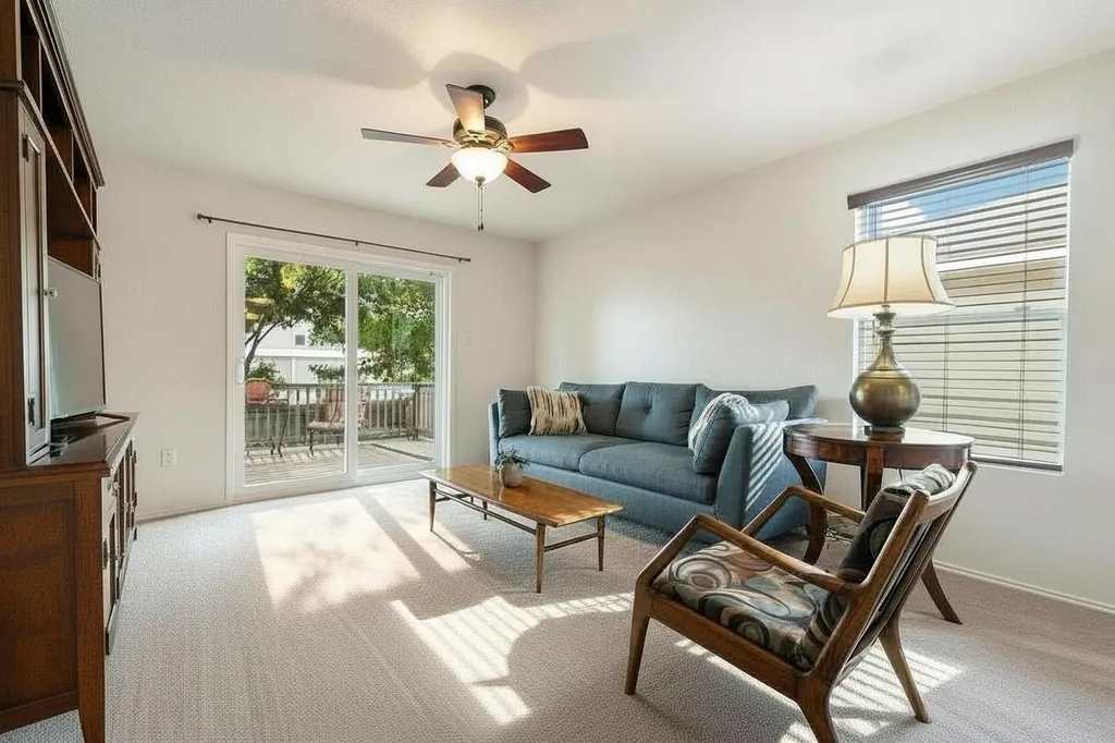 11225 Autumn Ash Drive Austin TX 78652