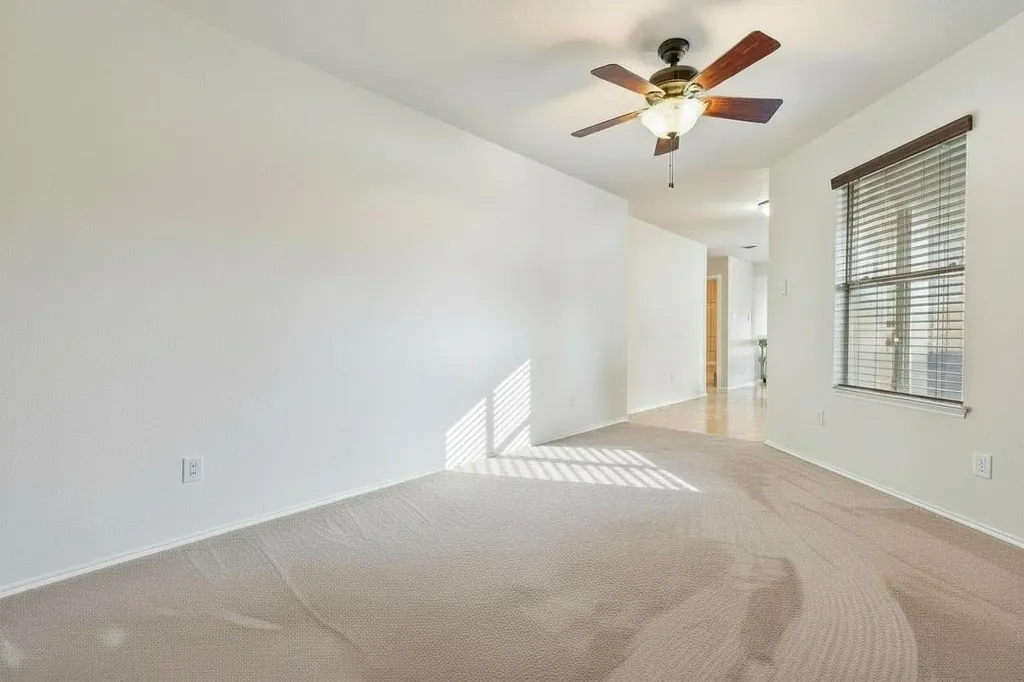 11225 Autumn Ash Drive Austin TX 78652