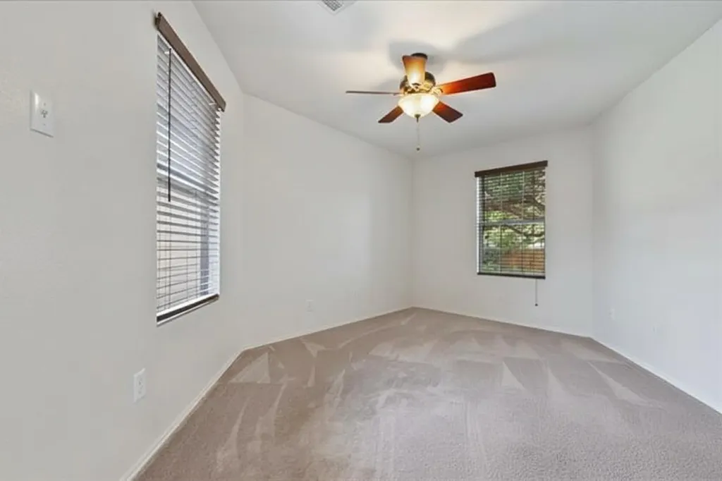11225 Autumn Ash Drive Austin TX 78652