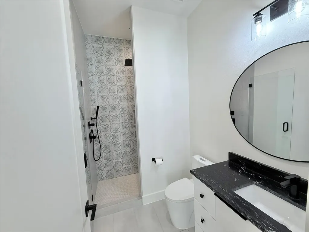 314 Alloway Drive Spicewood TX 78669