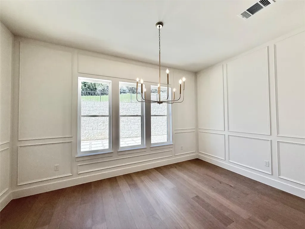 314 Alloway Drive Spicewood TX 78669